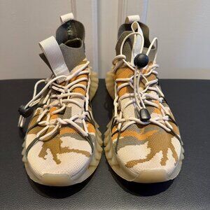 VORTEX 'Woven Wizard' X9X Sneakers - size 7 Mens Great Condition